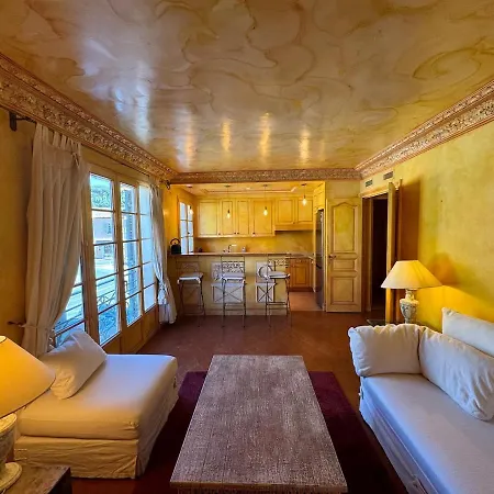 Place Des Lices, * Σαιν-Τροπέ